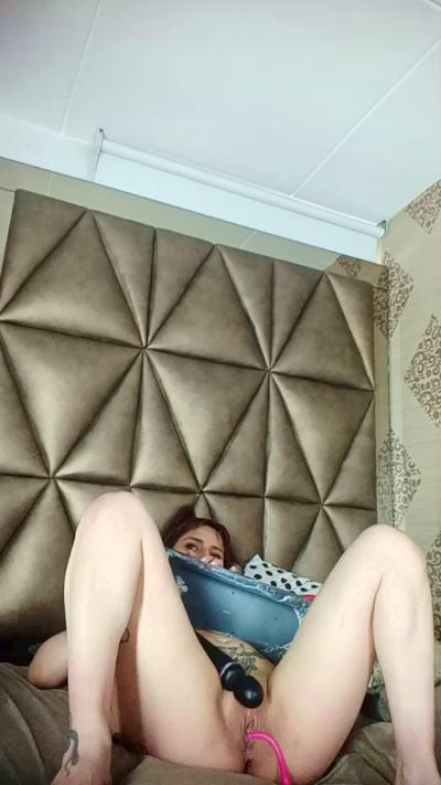 Nemesis_hot608 live cam on Cam4