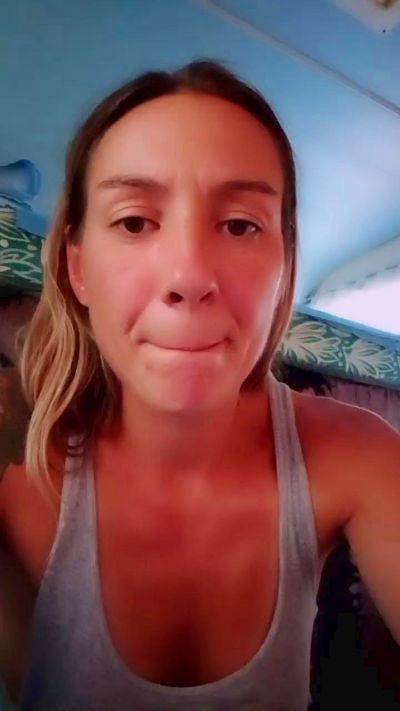 Nena_Misteriosa live cam on Cam4
