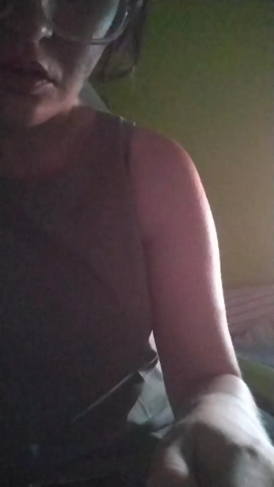 Nenazasexyy live cam on Cam4