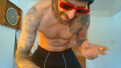 Nenelarge699 live cam on Cam4