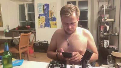 Neo_J live cam on Cam4