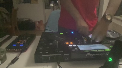 Neo_J live cam on Cam4