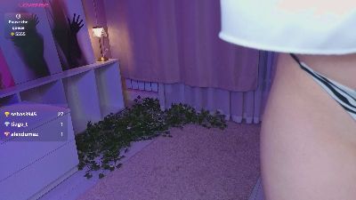 NeomaGerla live cam on Cam4