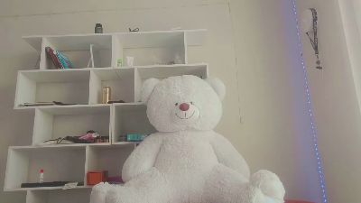 NeomaSuzuki live cam on Cam4