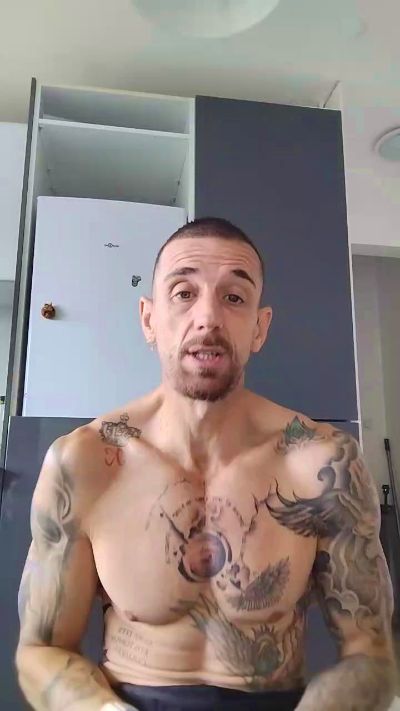 Neotrix33 live cam on Cam4