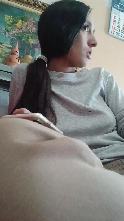 Nereitatenn1 live cam on Cam4