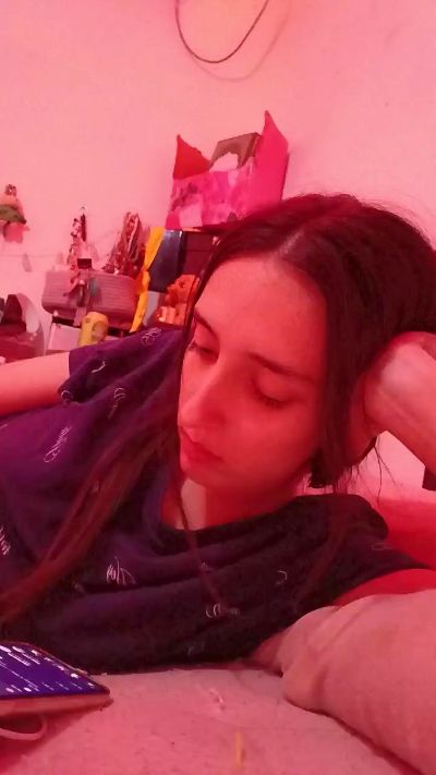 Nereitatenn1 live cam on Cam4