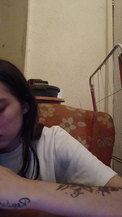Nereitatenn1 live cam on Cam4