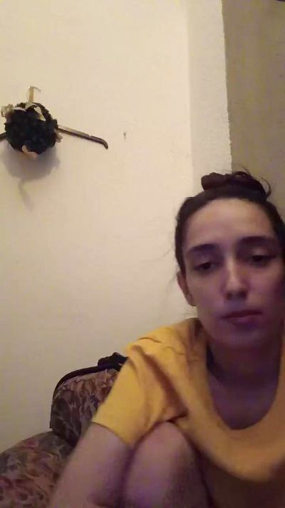 Nereitatenn1 live cam on Cam4