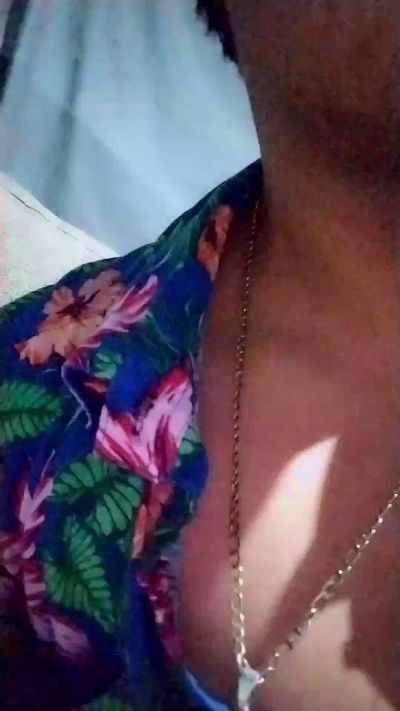 Neto123211 live cam on Cam4