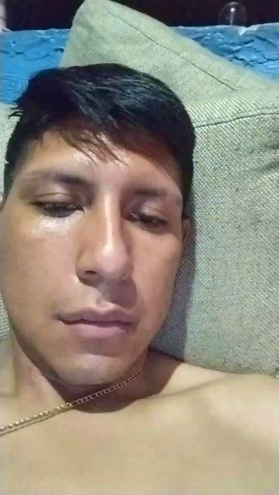 Neto123211 live cam on Cam4