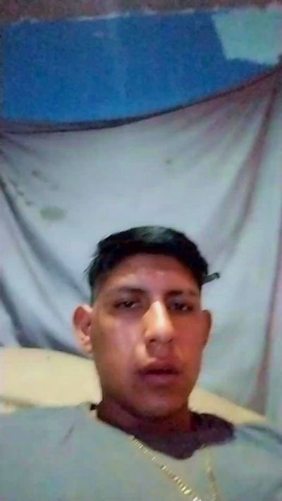Neto123211 live cam on Cam4