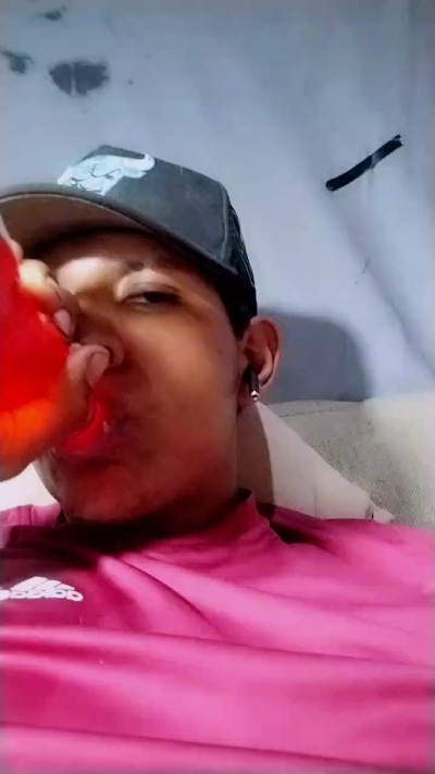 Neto123211 live cam on Cam4