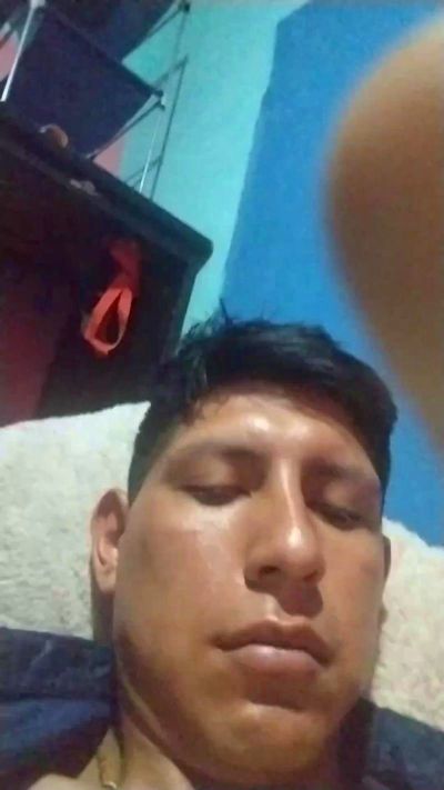Neto123211 live cam on Cam4