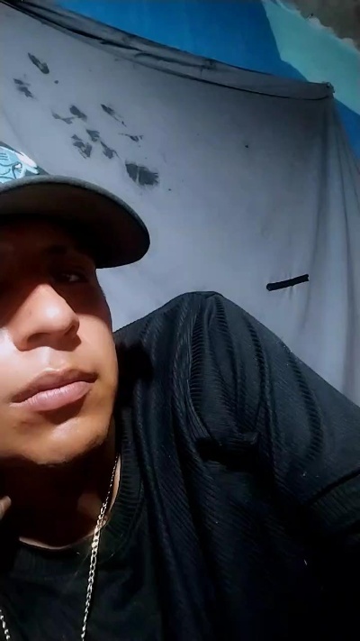 Neto123211 live cam on Cam4