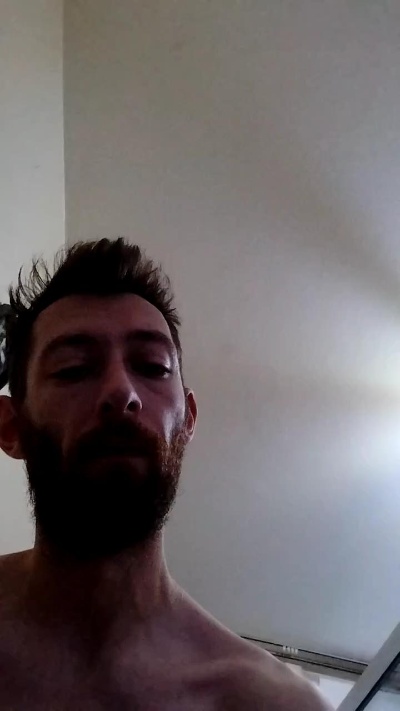 Neuch63fr live cam on Cam4