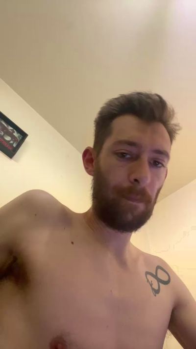 Neuch63fr live cam on Cam4