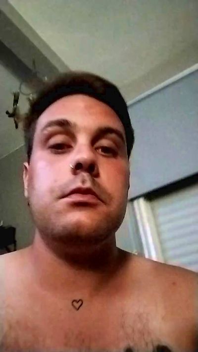 Neuto99 live cam on Cam4