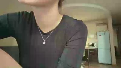 NevaMunnell live cam on Cam4