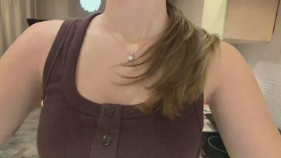 NevaMunnell live cam on Cam4