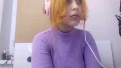 NevaZulauf live cam on Cam4
