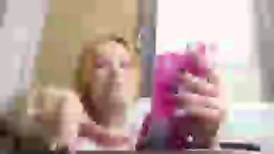 NevaZulauf live cam on Cam4