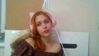 NevaZulauf live cam on Cam4