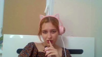 NevaZulauf live cam on Cam4
