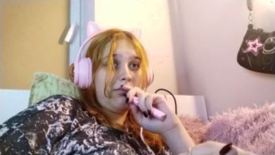 NevaZulauf live cam on Cam4