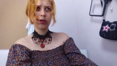 NevaZulauf live cam on Cam4