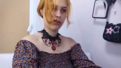 NevaZulauf live cam on Cam4
