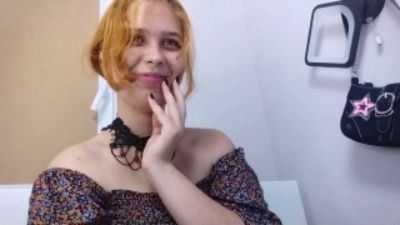 NevaZulauf live cam on Cam4