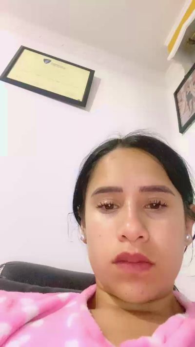 Nevae live cam on Cam4