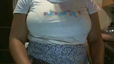 NewBeginnings8 live cam on Cam4