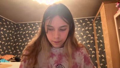 NgaReusing live cam on Cam4
