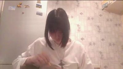 NgaRoedel live cam on Cam4