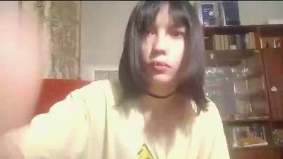 NgaRoedel live cam on Cam4