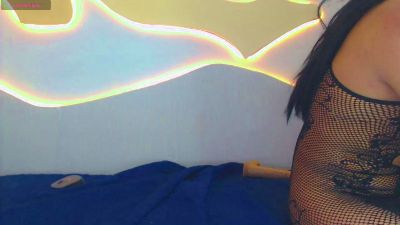 NharkaHott live cam on Cam4