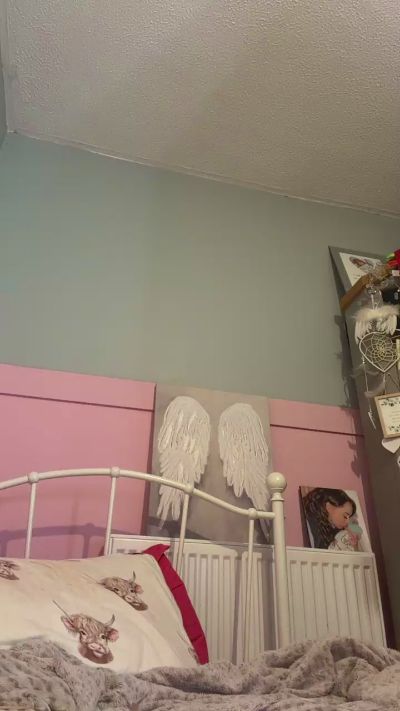 NiccyCherry live cam on Cam4