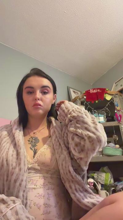 NiccyCherry live cam on Cam4