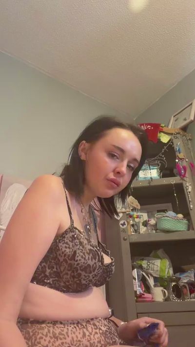 NiccyCherry live cam on Cam4