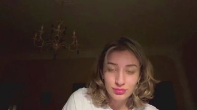 NicholeGauna live cam on Cam4