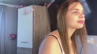 NicholleBourne live cam on Cam4