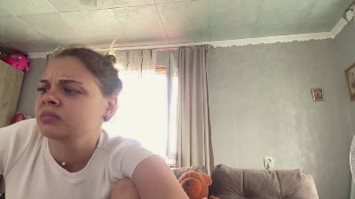 NicholleBourne live cam on Cam4