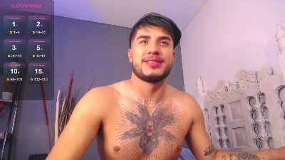 adult video cam Nick Santos 