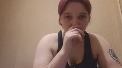 NickoleReistad live cam on Cam4