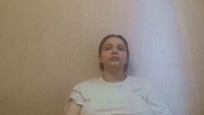NickoleReistad live cam on Cam4