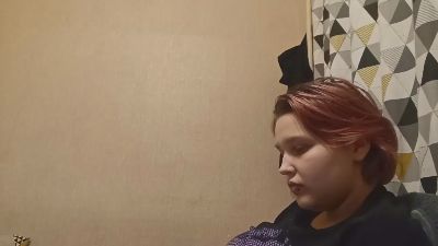 NickoleReistad live cam on Cam4