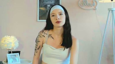 NickyHoage live cam on Cam4