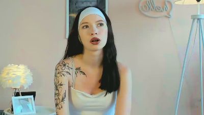 NickyHoage live cam on Cam4